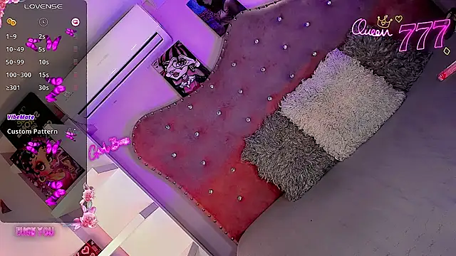 Megaan_Dolll webcam