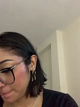 LilithMonette webcam