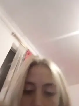 sofigirlgold webcam