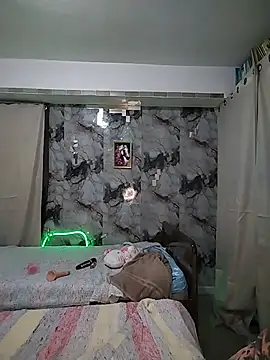 SaharQamar webcam
