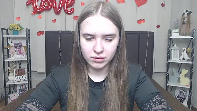 laurahlot - LauraHlot's free webcam - UK Sex Cams