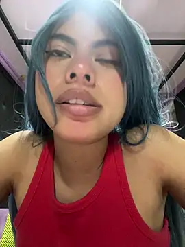 Eva_Feller69