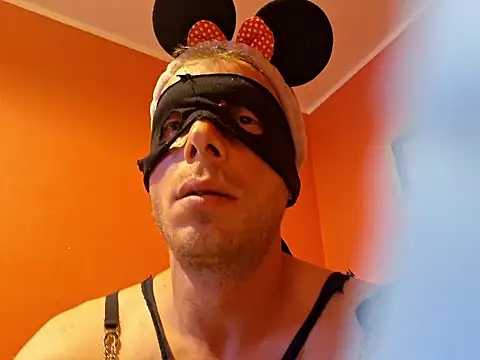 PlusSeks90 webcam