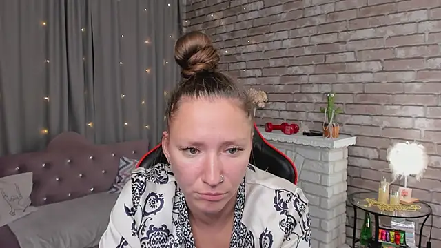 sarahcoksss - SarahCoksss's free webcam - UK Sex Cams