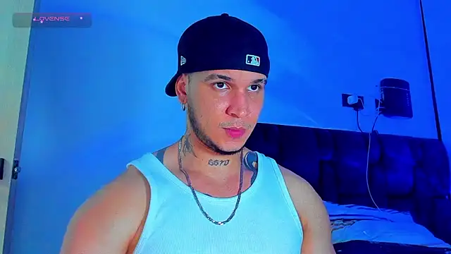 austinoficial - Austinoficial's free webcam - UK Sex Cams