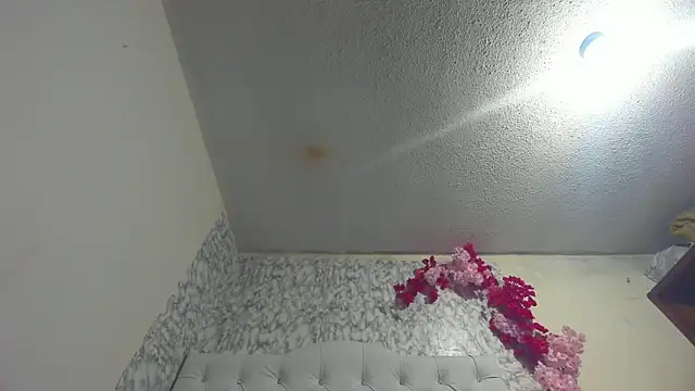 Clarita_Hill webcam