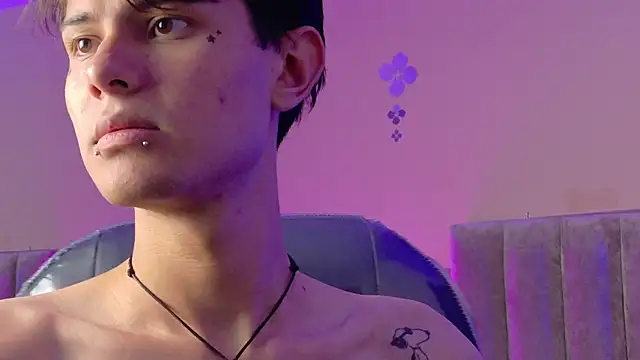 Derek_Sinn webcam