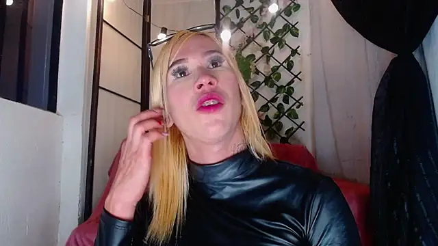 Astrid_Porno webcam