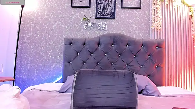 lana_gill1 webcam