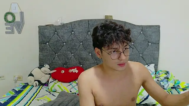 logan_andrew webcam