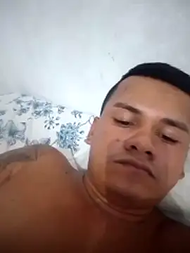 latinosexi11 webcam
