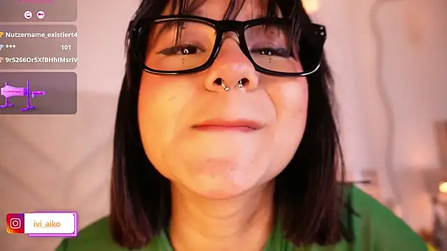 Ivi_Aiko webcam