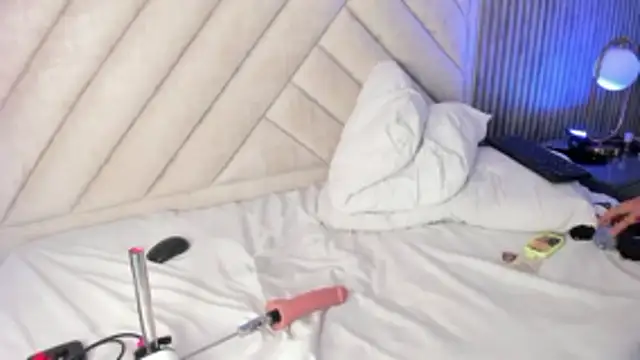 SarahRizof webcam