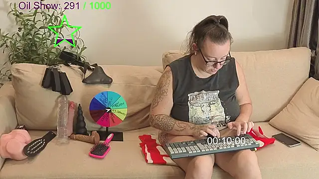 JadeStarUK webcam