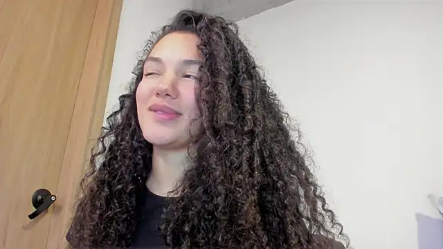 MiaRouseex webcam