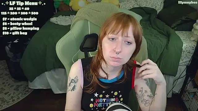LilyMayBae webcam