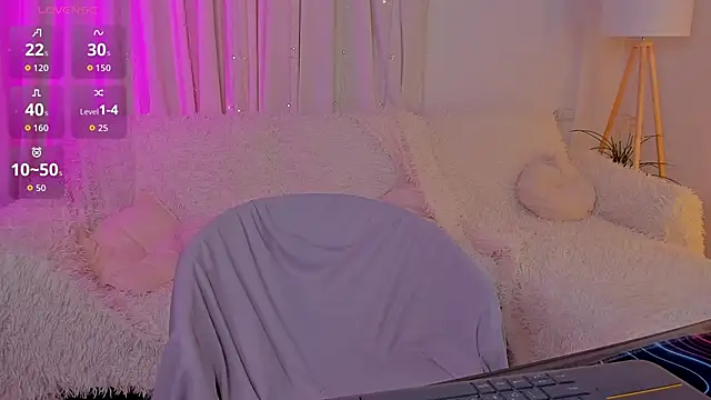 SophiAiriChan webcam