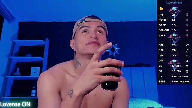LiamDeep webcam