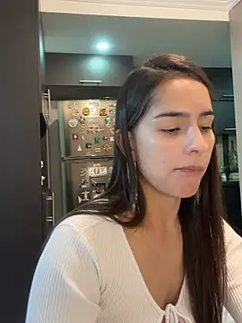 Mau_White live sex cam