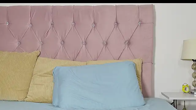 katrinaclarks - Katrinaclarks's free webcam - UK Sex Cams