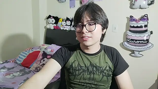 HeyImDante webcam