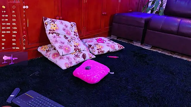 lara_giraldo webcam