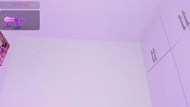 SelenaStonne webcam