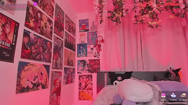 MissCurvyTop webcam