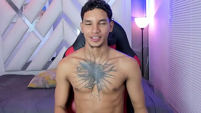 kai_storm77 webcam