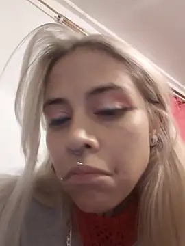 sofigirlgold webcam