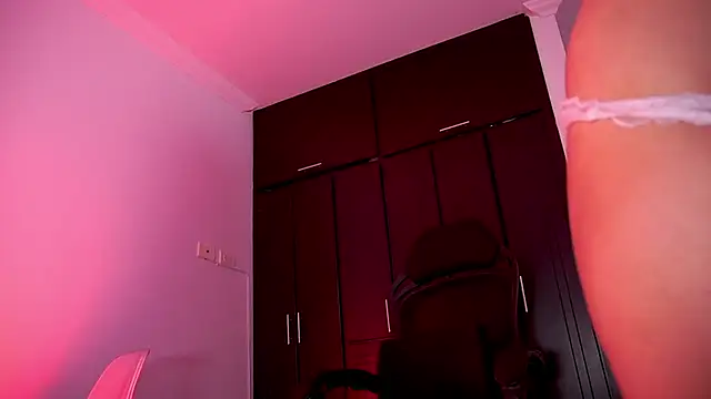petitevictoria webcam