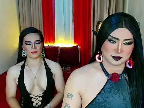 Incredible_Shemale webcam