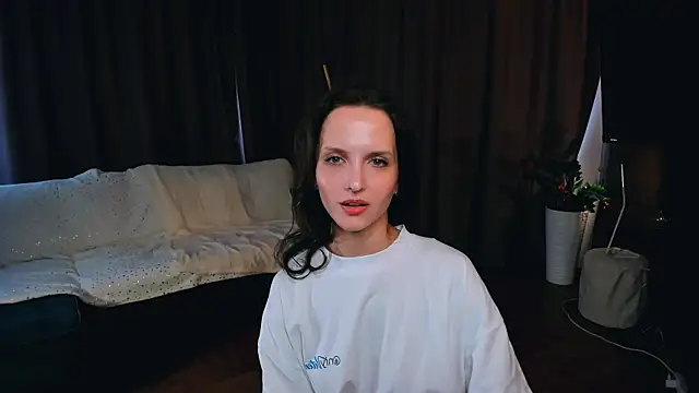 Ariadna_Shy live sex cam
