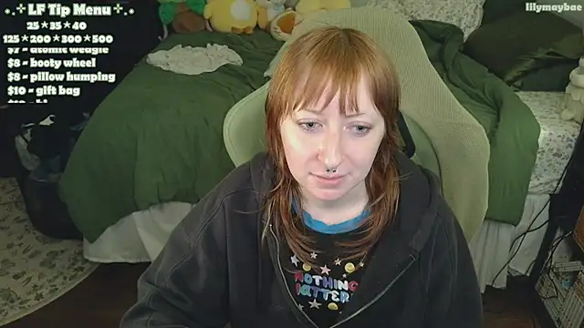 LilyMayBae webcam