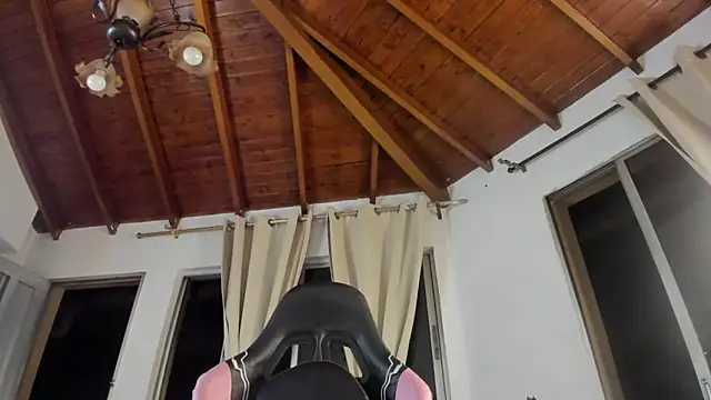isafontanna - IsaFontanna's free webcam - UK Sex Cams