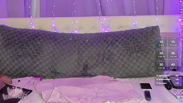 KawaiiKiki_247 webcam