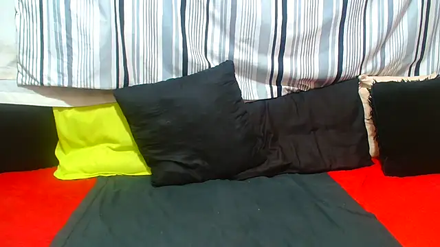 AfricanBigAssxx98 webcam