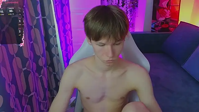 cuMte_boy webcam
