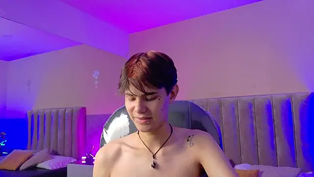 Derek_Sinn webcam