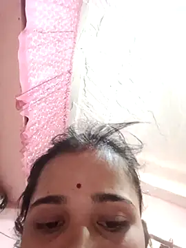 Deepjakolirr webcam