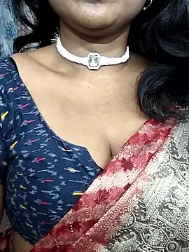 Hotty_Kavita webcam