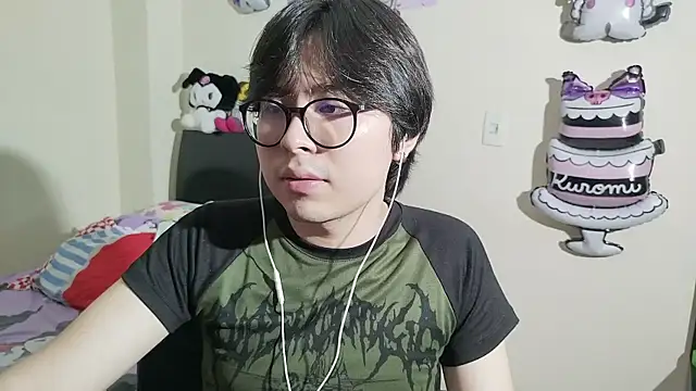 HeyImDante webcam