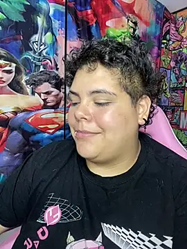 Hailey_Curvy webcam