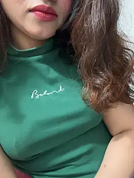 riya_sharma11 webcam