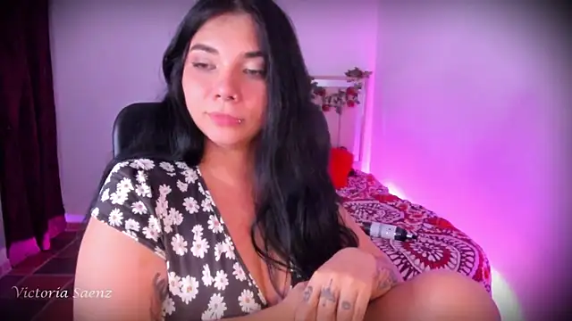victoriaasaenz_ webcam