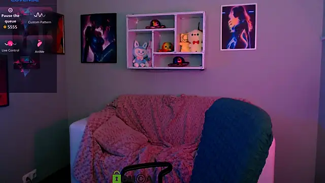playful_sophie webcam