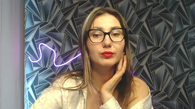 NikkiKiss___ webcam