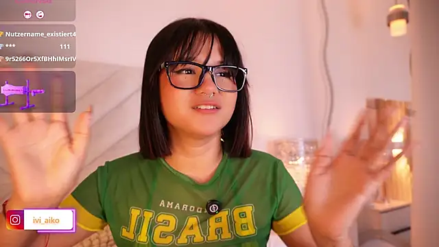 Ivi_Aiko webcam