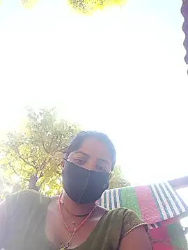 Komal4050 webcam