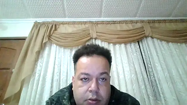 UrsoBissexualPauGrosso webcam